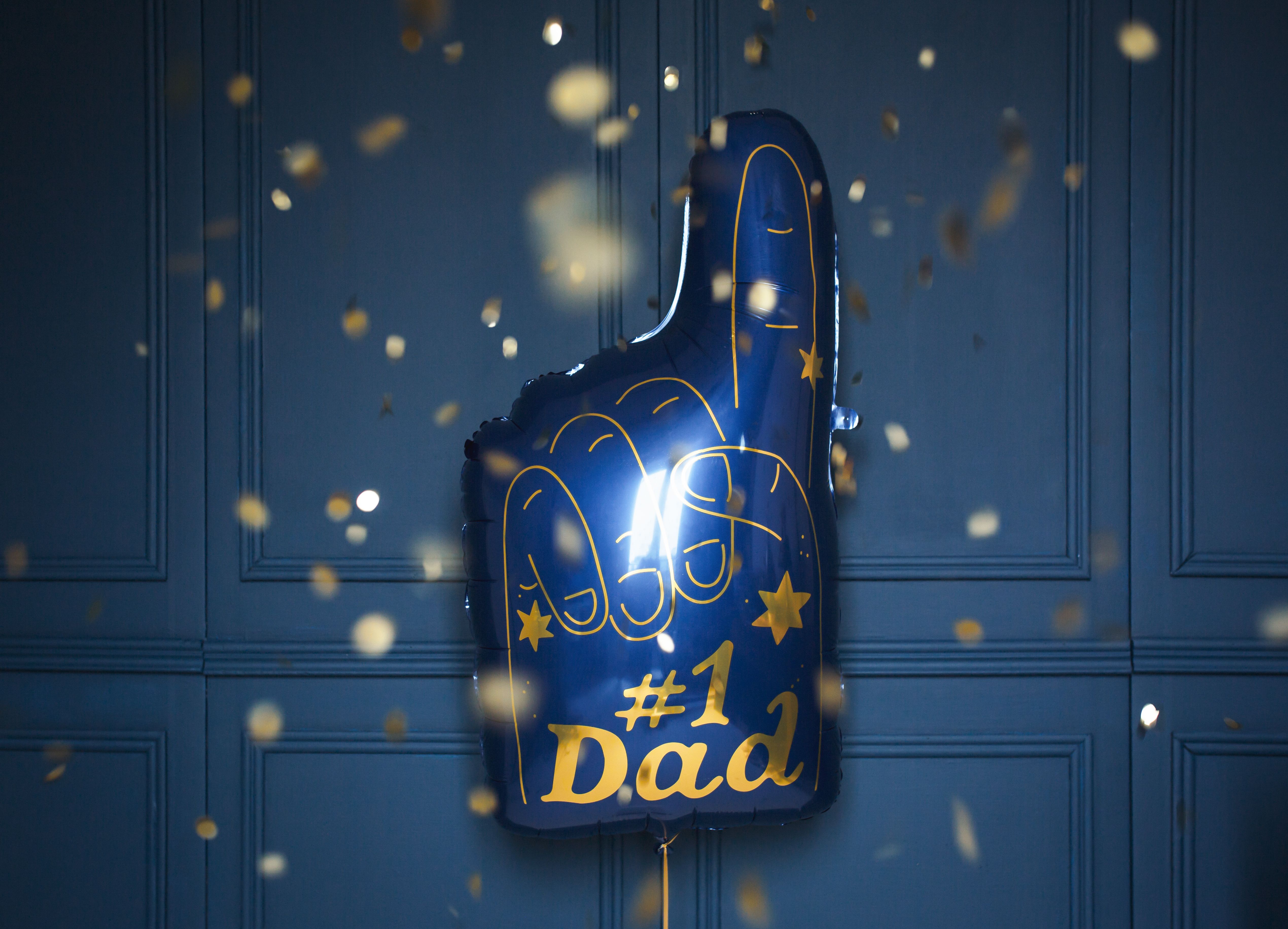 Фигурка #1 Dad thumb