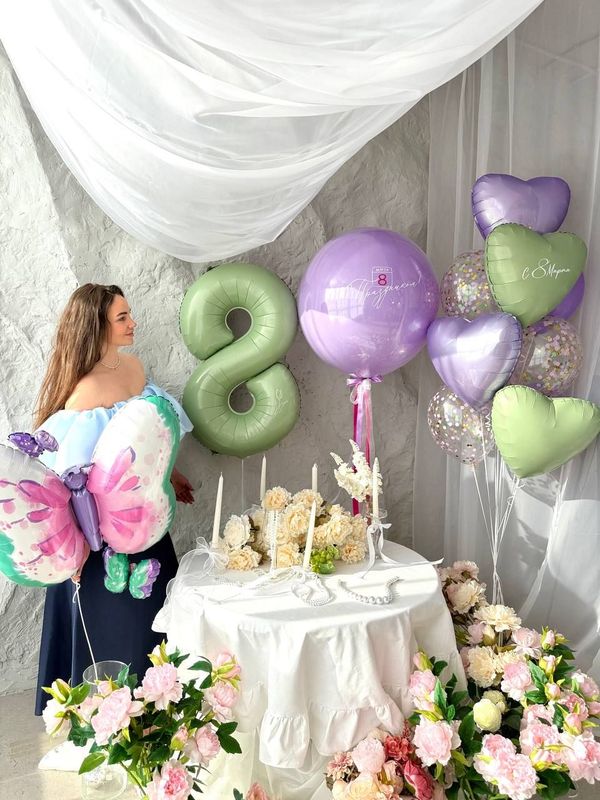 Весенняя бабочка