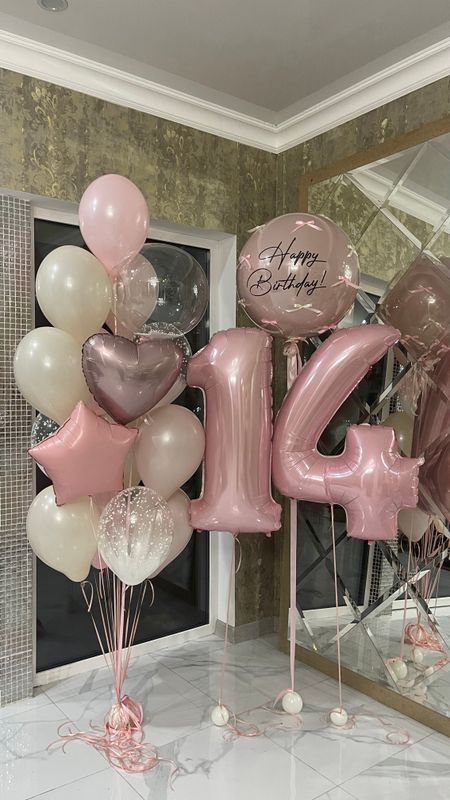 Набор шаров в розовом цвете