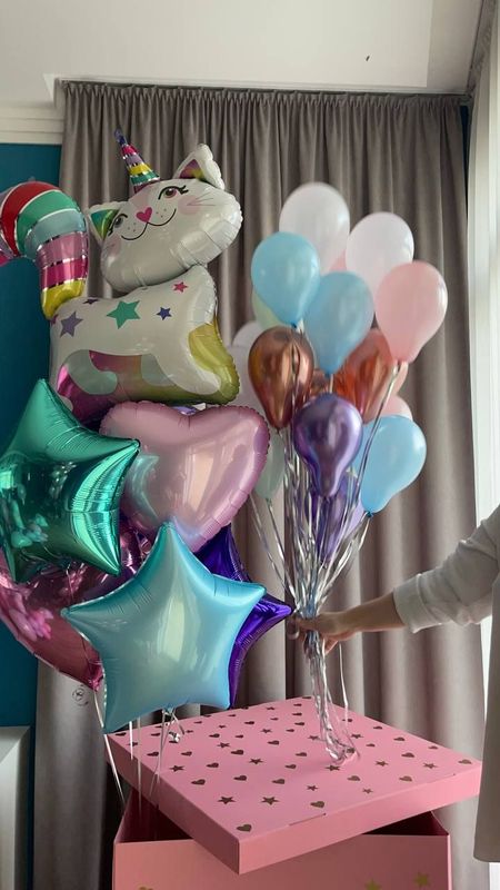 VOW-kaste ar vienradzi